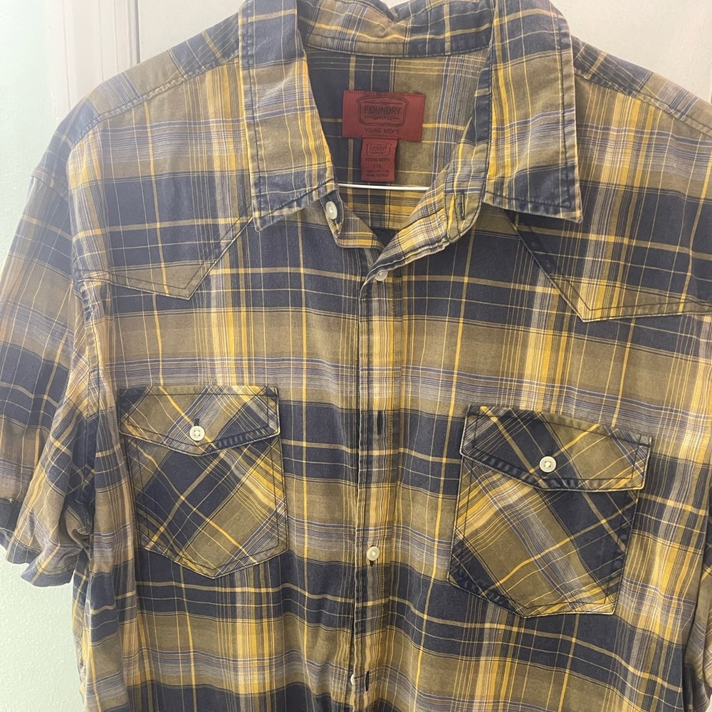 Foundry causal shirt